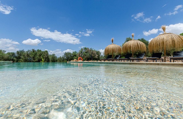 Cal Tio 4 YourHouse, lovely apartment in a farmhouse with shared pool