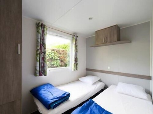 Camping De La Plage *** - Mobilhome for 6 People