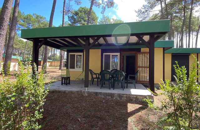Camping - efbfhf - Two Bedroom Apartment, Sleeps 5