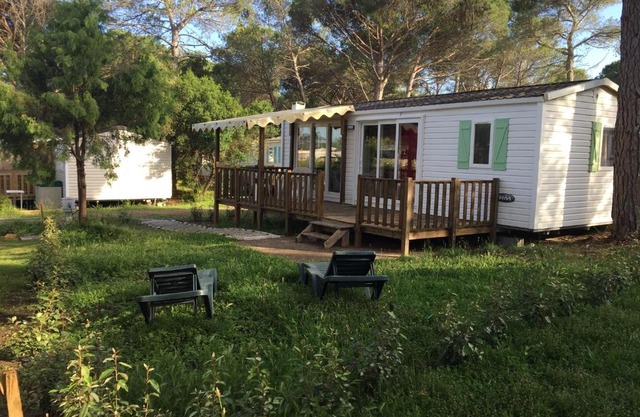 Camping Oasis village 5 * Puget-sur-Argens (Var)