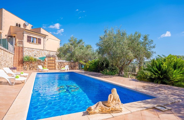 Can Kalet - Three Bedroom Villa, Sleeps 6