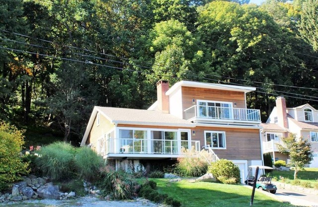 Candlewood Lake House