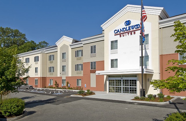 Candlewood Suites Burlington, an Ihg Hotel
