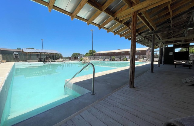 Canyon Lakeview Resort