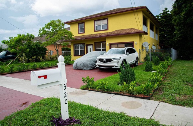 Caribbean Cove of Deerfield Beachn