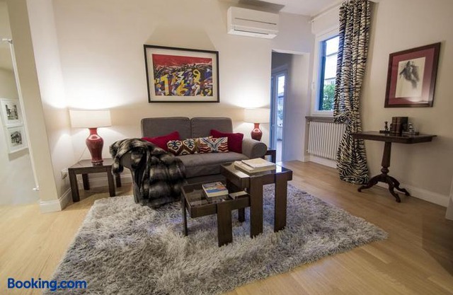 Carmine Apartment