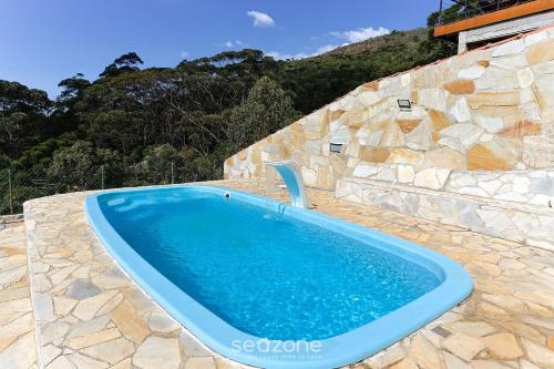 Casa 3Q completa com Piscina e Churrasq DOJ0690