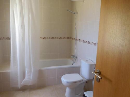 Casa Amarela by Umbral