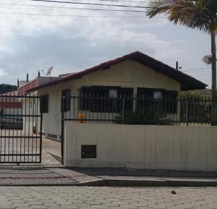 CASA BOMBINHAS