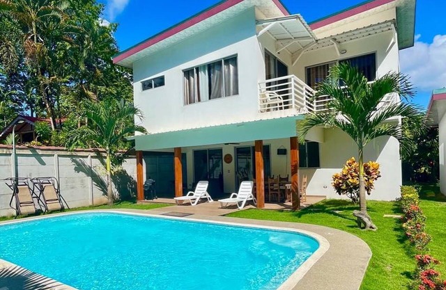 Casa Curling en el bello Caribe Costarricense mascotas permitidas