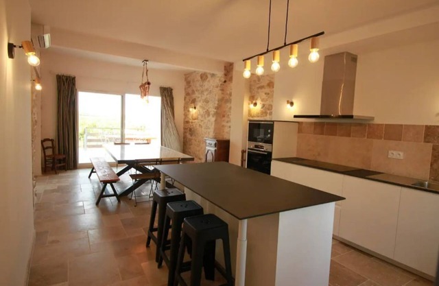 Casa d'Anthony, House with swimming pool