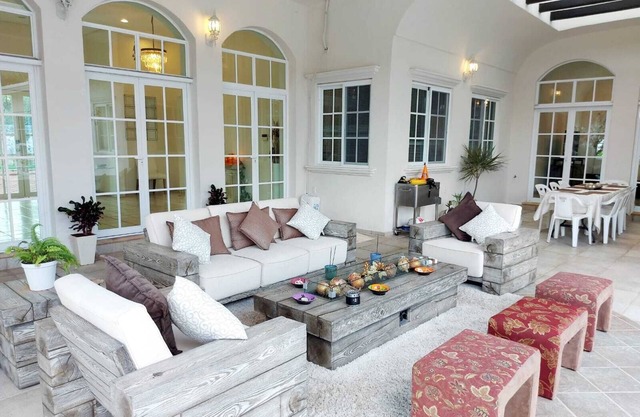 Casa De Osho Amazing Big Private Luxury Villa-1