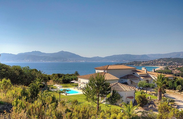 Casa di Andria. Large luxury house in a preserved setting