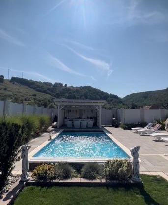 Casa din raiul Ardelean