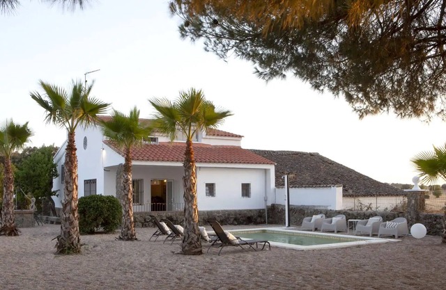 Casa en el Campo con Piscina