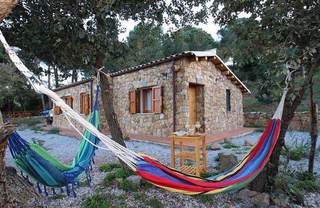 Casa Fenicottero: A characteristic cottage in a quiet position, located on a hillside above the sea, with Free WI-FI.