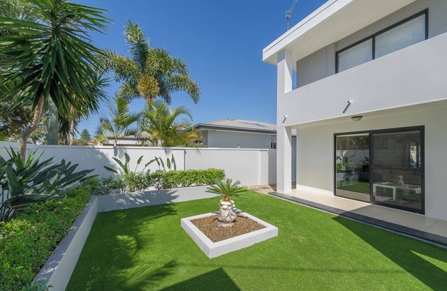 Casa Mexicali – Your Family-Friendly Waterfront Escape with Heated Pool