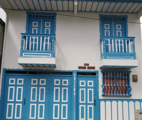 Casa Selah - Una pausa entre café y montañas