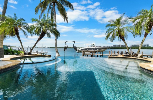 Casa Solara | Luxury Ocean-View Home