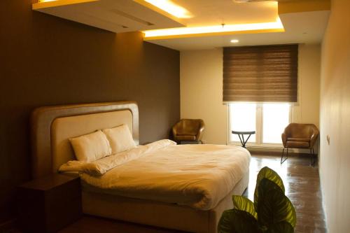 Casadel Apartments at Goldcrest Residency