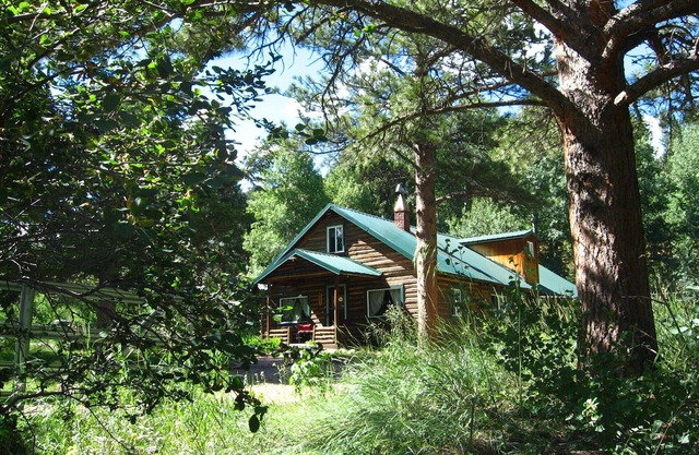 Cascading Creek Log Cabin