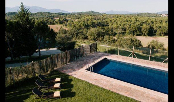 Casserres Villa Sleeps 14 with Pool