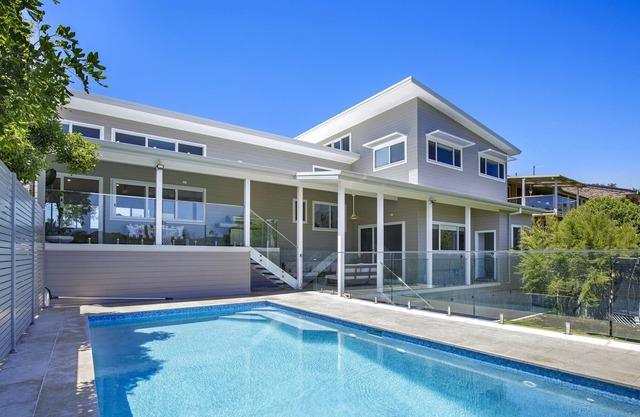 Castaway Beach House - Designer home with inground pool