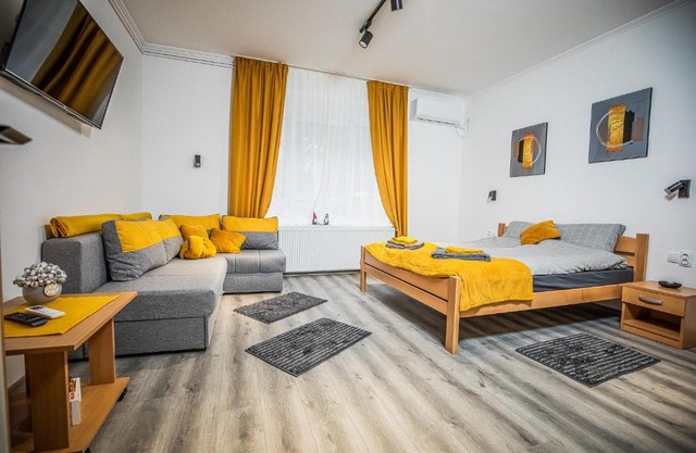 Cent-room apartman Ada
