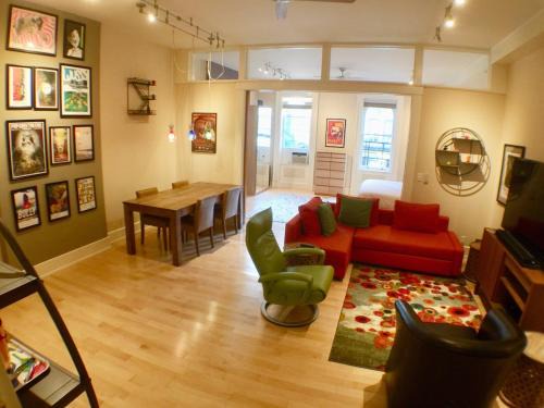 Center of Action PARK ONSITE Gated on 2nd Fl