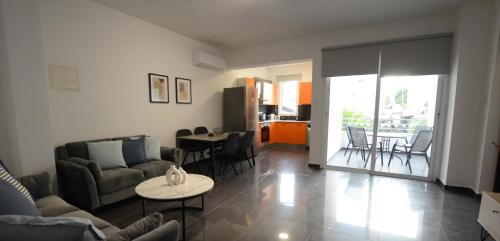 Central 2 bdr Flat St Lazaros -Arsinoe Lodge