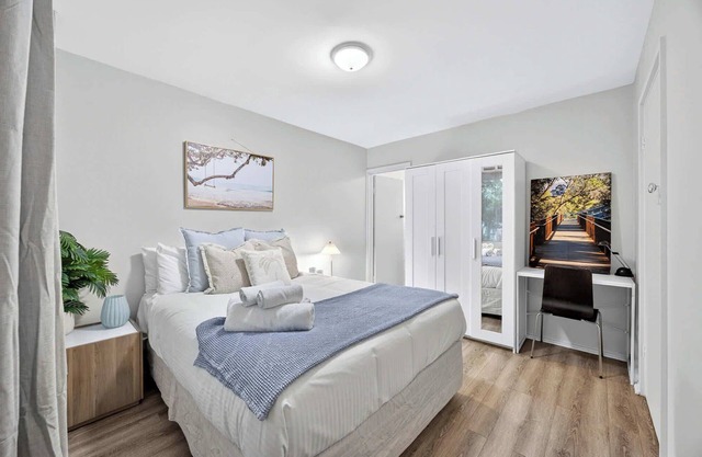 Central & Affordable Stay Near Subiaco Wi-Fi & Parking