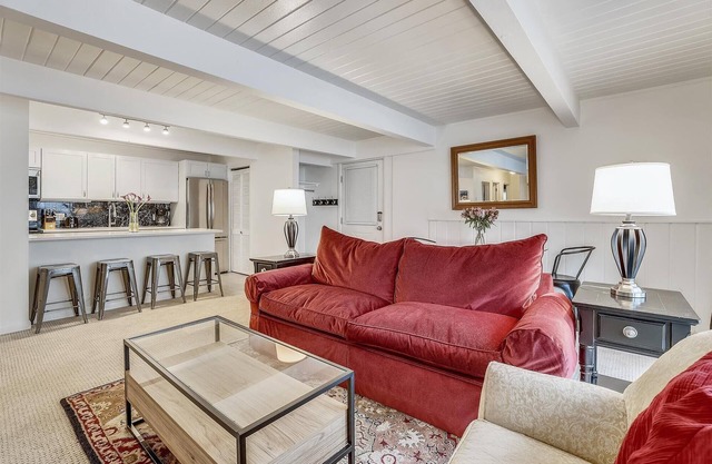 Central Aspen Condo - Prime Price and Location