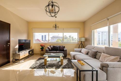 Central Bliss/your perfect home away from home