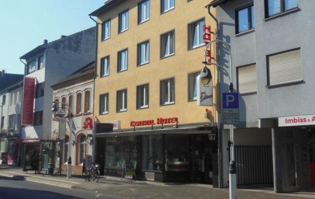 Central Hotel