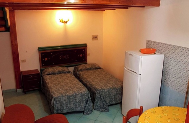 central mezzanine chamber