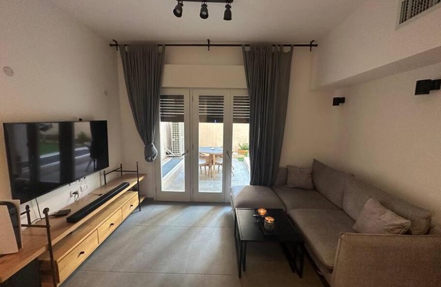 Central Tel Aviv with garden