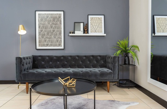 Centrally Located Icon Apartment