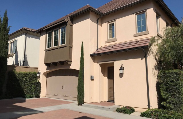 Centrally Located in Irvine: 4 Bedrooms, Corporate Housing, Traveling Nurse.