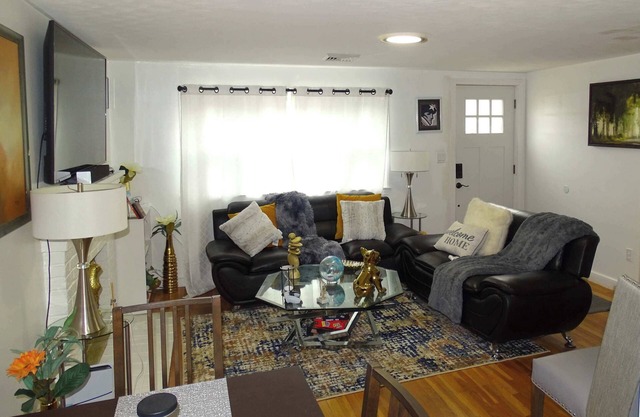 Centrally Located Ranch in Randolph