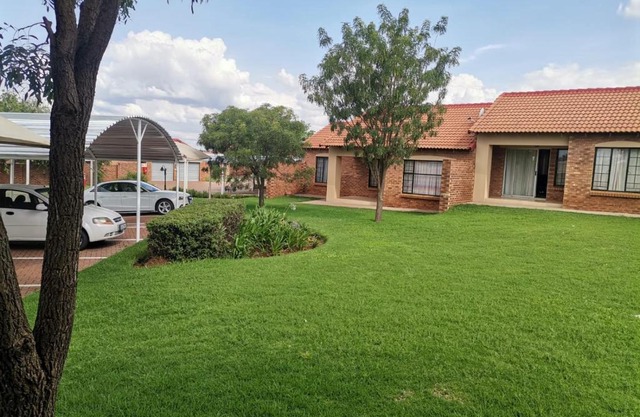 Centurion Cosy Apartment