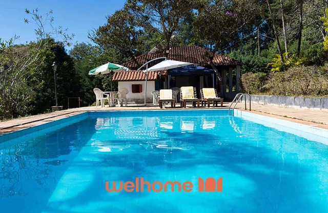 Chacara em Monte Sião com Piscina e Lazer Completo