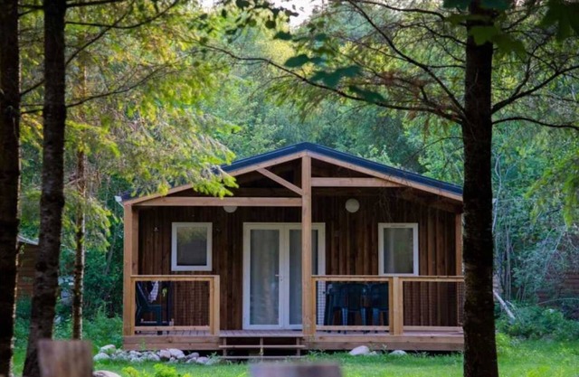 Chalet 3 étoiles - Piscine - ccbahad