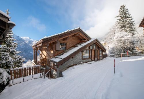 Chalet Huttli