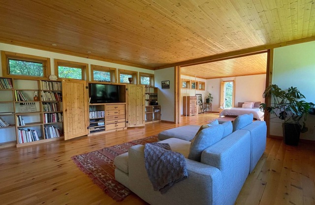 Chalet Le Mastigouche - waterfront and spa