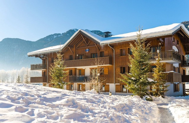 Chalet Savoyard | 2 Piscines + à 1km des remontées