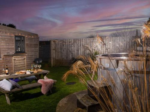 Chalet Wheal Rose Hot Tub Lodge by Interhome