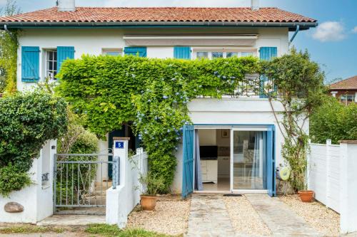 Chambre indépendante, tout à pied
