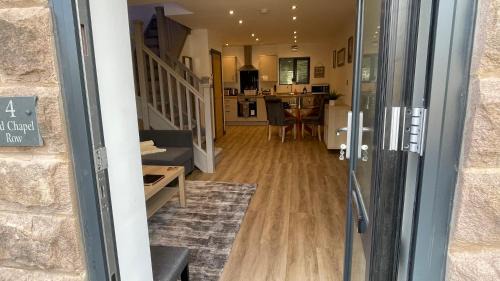 Chapel row 4