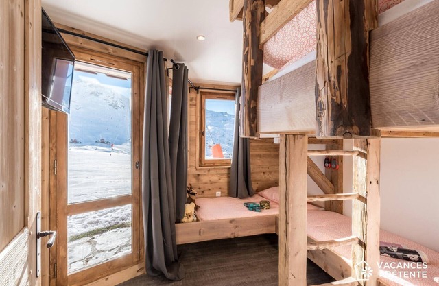 Charming & Authentic Duplex with Slope Access, C6
