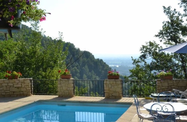 Character house with pool and exceptional views